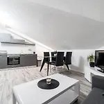 Center Mayess Aparment Zadar