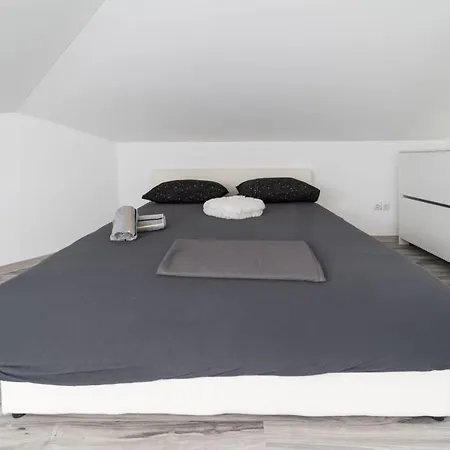 Center Mayess Aparment * Ζαντάρ