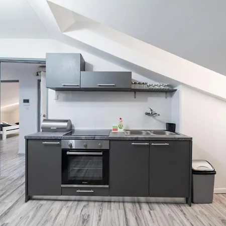 Center Mayess Aparment Apartmán Zadar