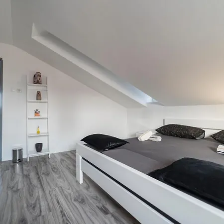 Center Mayess Aparment Apartmán Zadar