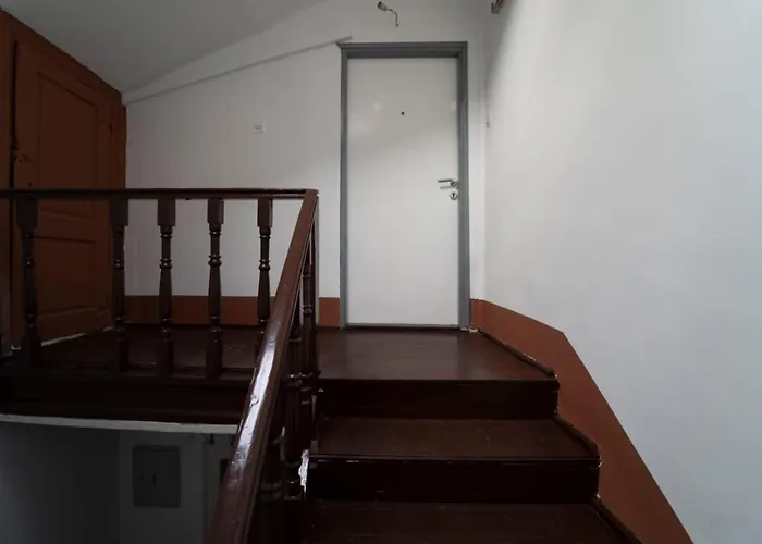 Center Mayess Aparment דירה זאדאר